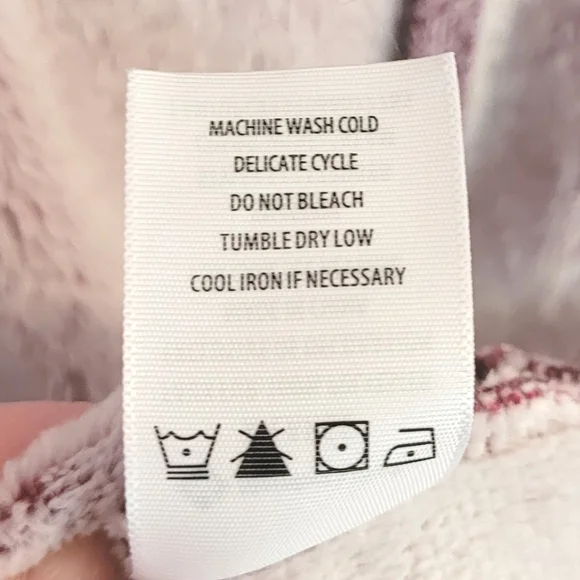 Softest Hoodie Everrr - Picture 6 of 6